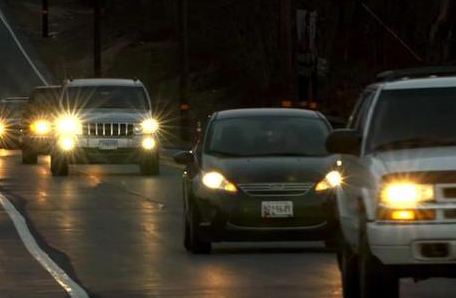 普雷亞多單元車燈測試系統應用報告